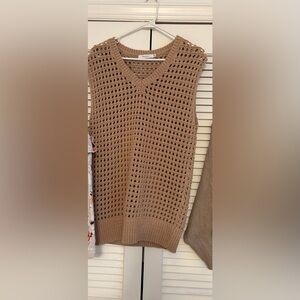 MOUSSY Tan Sleeveless Knit Vest